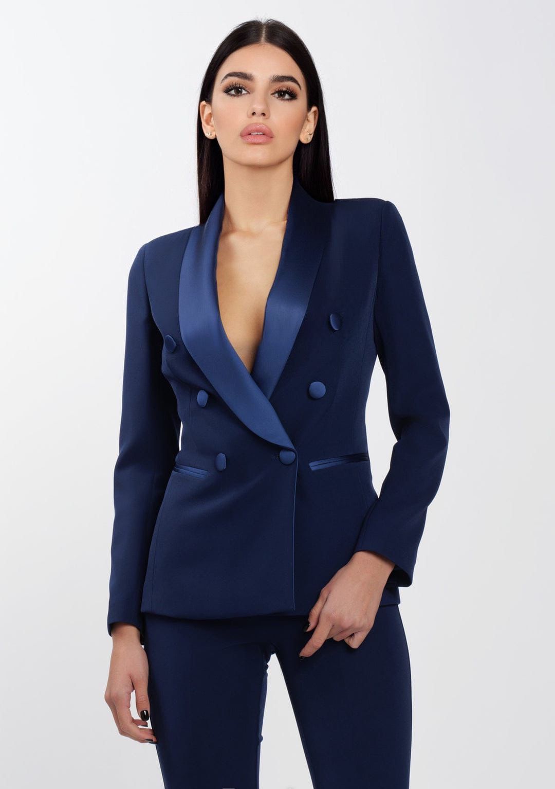 Isabelle/ Versatile Tailored Suit